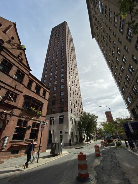 More Photos Of 255 S 17th St, Philadelphia Medical For Lease