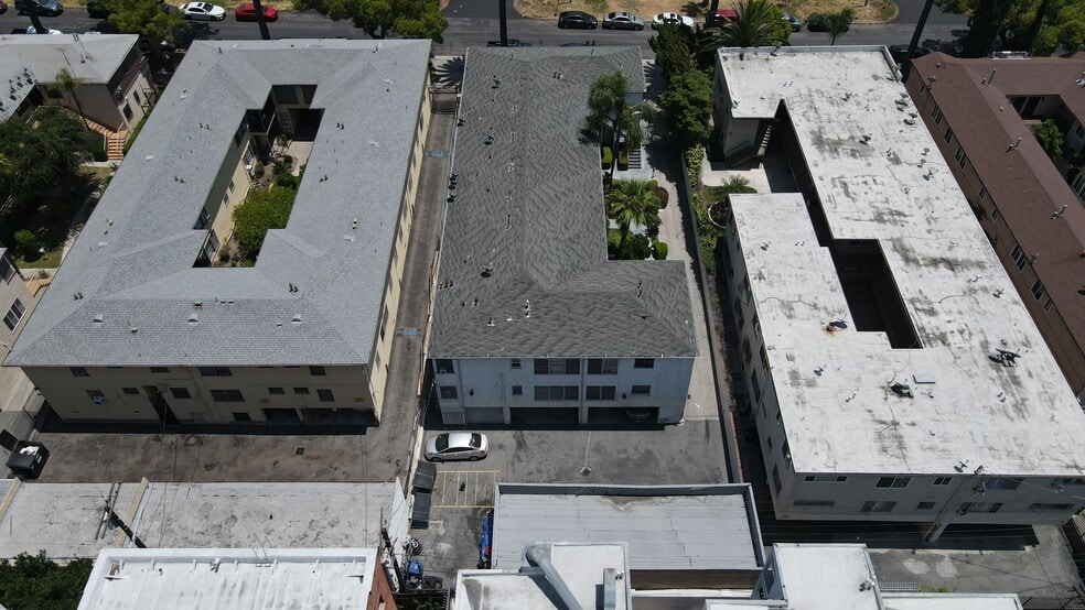 More Photos Of 343 S Occidental Blvd, Los Angeles Apartments For Sale