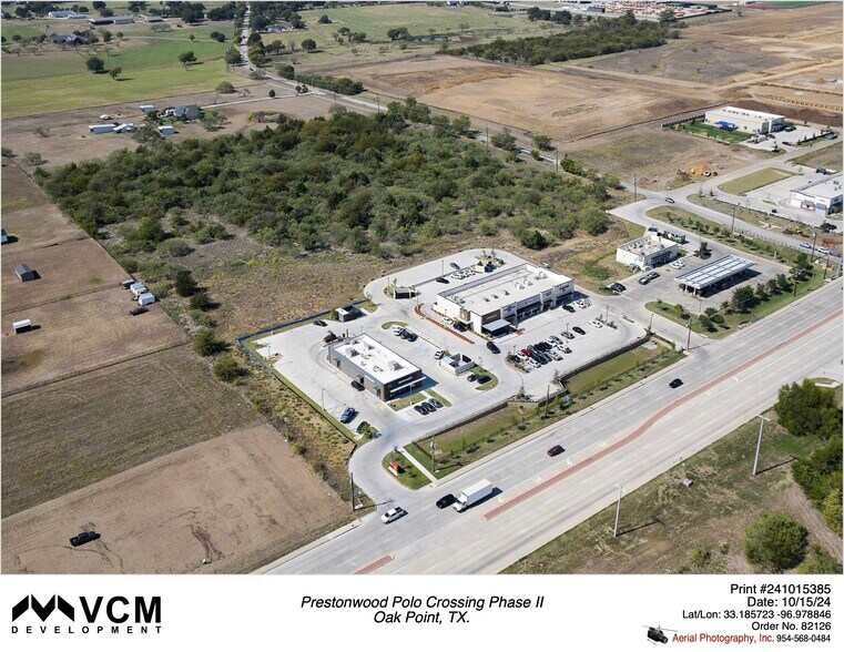 More Photos Of FM 270, Oak Point Storefront For Sale