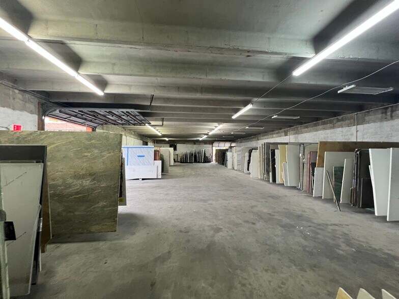More Photos Of 420 NE 3rd St, Boynton Beach Manufacturing For Lease
