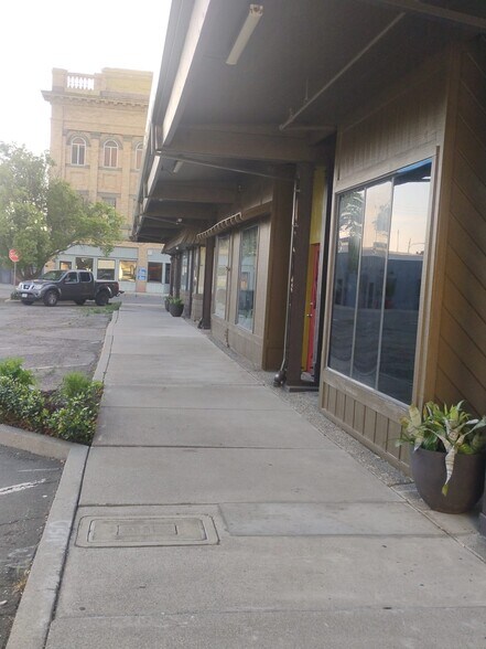 More Photos Of 130 N Butte St, Willows Medical For Lease