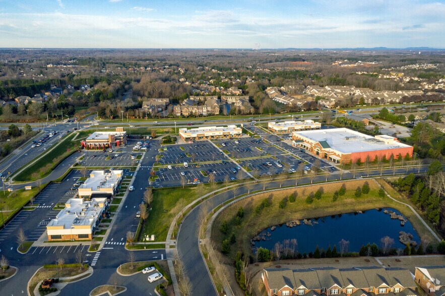 More Photos Of 16631 Lancaster Hwy, Charlotte General Retail For Lease