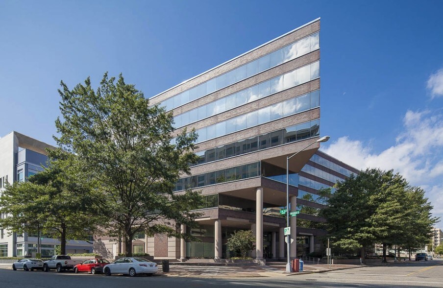 More Photos Of 400 Virginia Ave SW, Washington Office For Lease