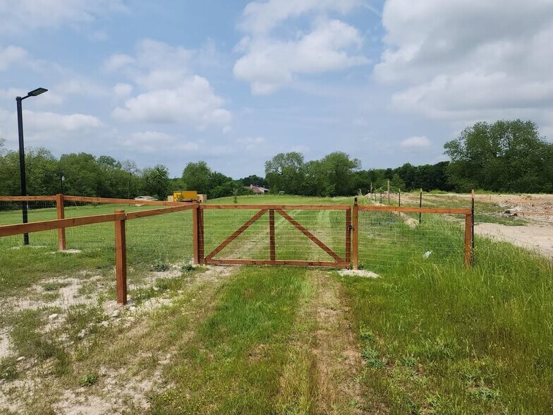 More Photos Of 2895 County Road 341, McKinney Land For Lease