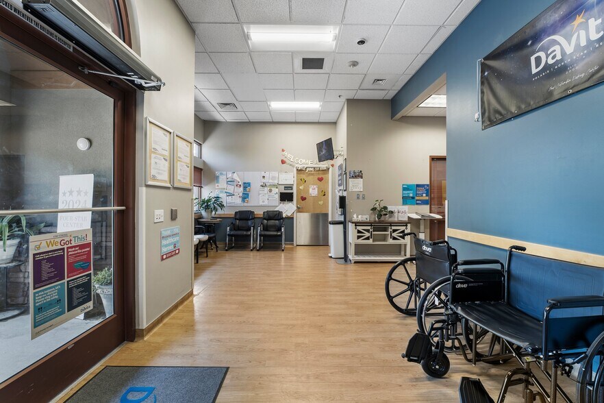 More Photos Of 6825 Burden Blvd, Pasco Medical For Sale