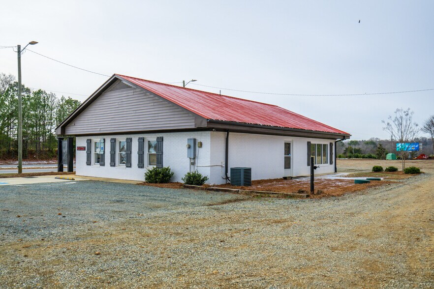 More Photos Of 7688 US 64 Hwy, Pittsboro Office For Sale