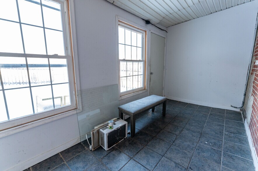 More Photos Of 1015 W Hamilton St, Allentown Multifamily For Sale