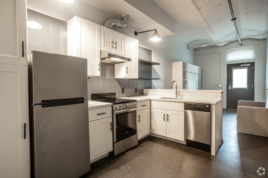 More Photos Of 160 Myrtle Ave, Albany Apartments For Sale
