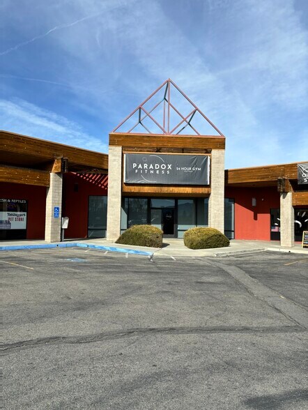 More Photos Of U.S. Highway 395, Bishop Unknown For Lease