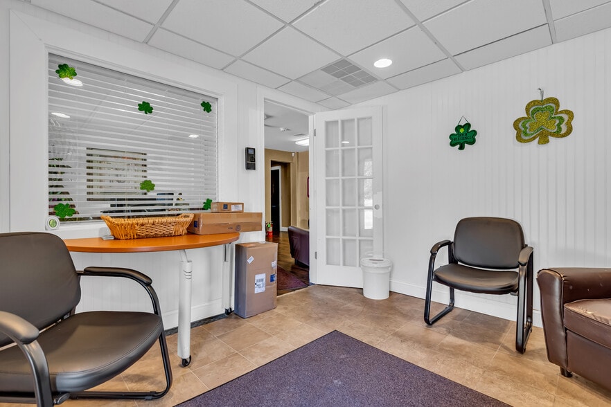 More Photos Of 55 Schoolhouse Rd, Whiting Warehouse For Lease