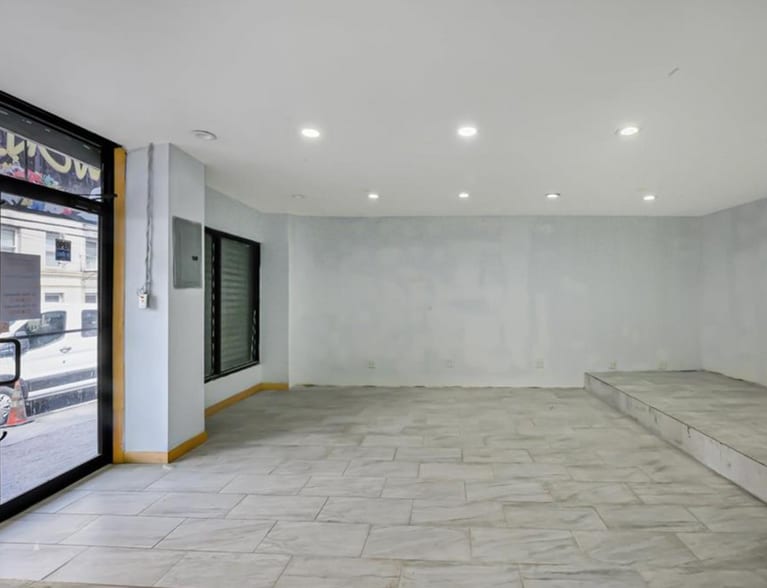 More Photos Of 704-706 E 183rd St, Bronx Office Residential For Sale