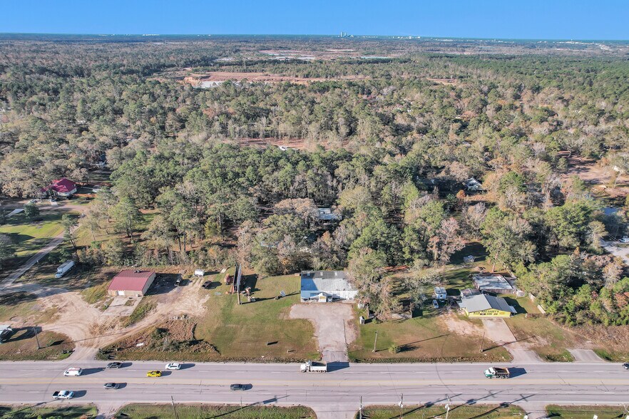 More Photos Of 17018 FM 1314, Conroe Warehouse For Sale