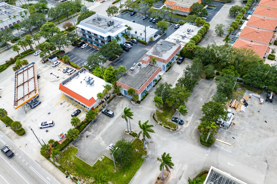 More Photos Of 112-120 US Highway 1, Tequesta Medical For Sale
