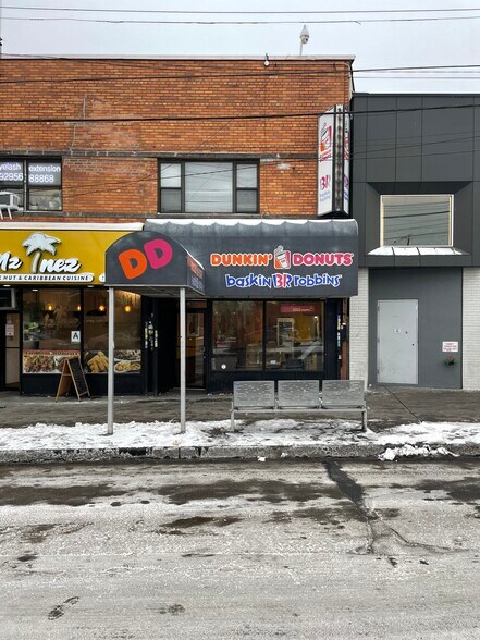 More Photos Of 2702-2704 E Tremont Ave, Bronx Storefront Retail Office For Lease