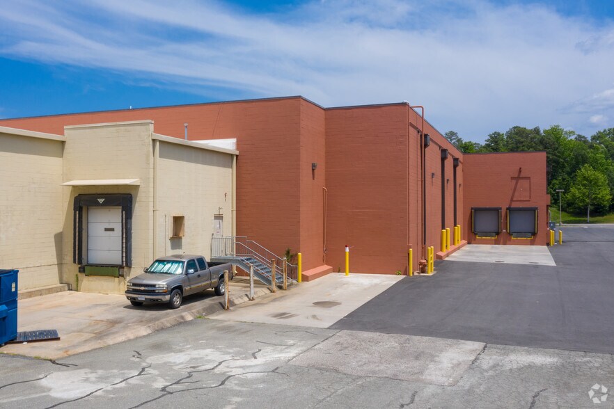 7101 Forest Hill Ave, Richmond, VA 23225