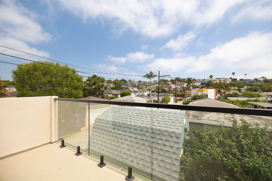 More Photos Of 3650 Quimby St, San Diego Multifamily For Sale