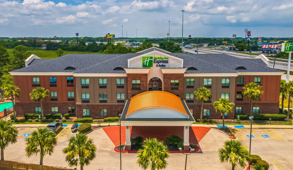 More Photos Of 46300 Interstate 10, Winnie Hotel For Sale