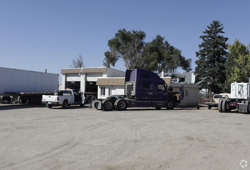 Primary Photo Of 9791 Brighton Rd, Henderson Warehouse For Lease