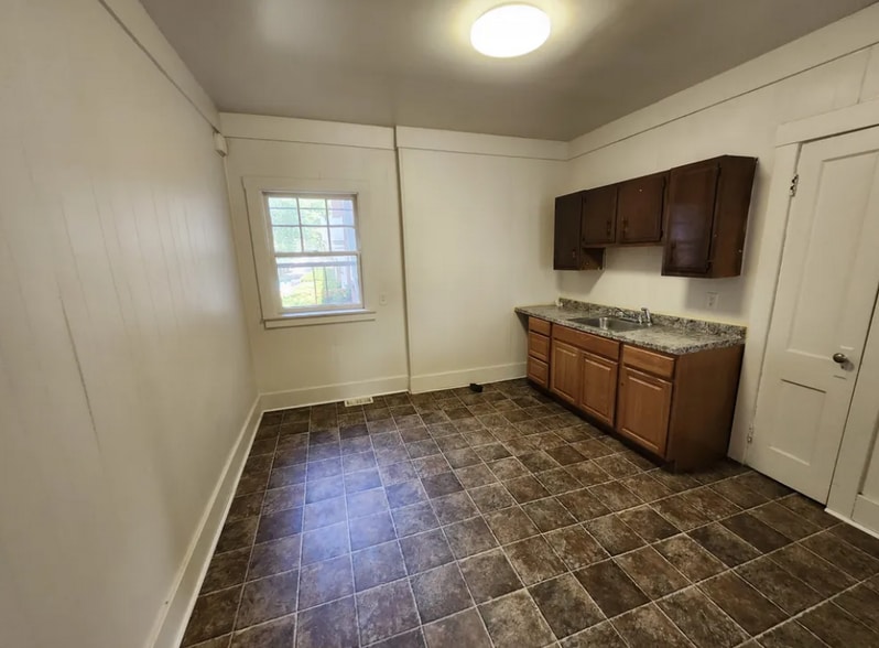 More Photos Of 535 Parsells Ave, Rochester Apartments For Sale