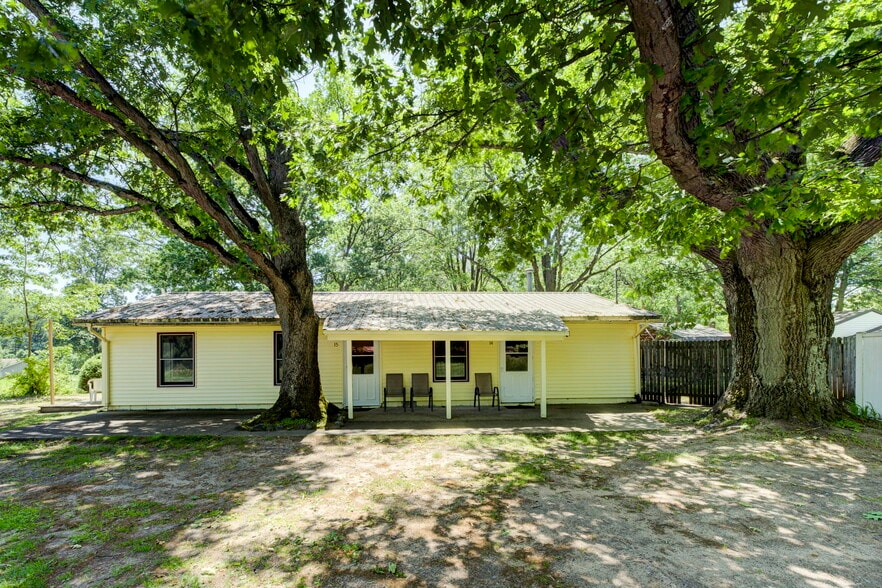 More Photos Of 2275 M 137, Interlochen Hotel For Sale