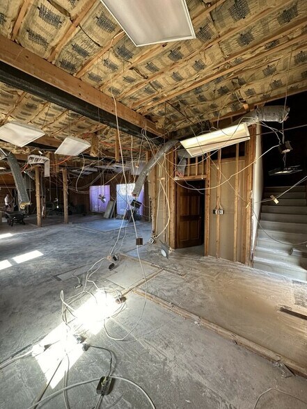 More Photos Of 60 Court St, Taunton Multifamily For Sale