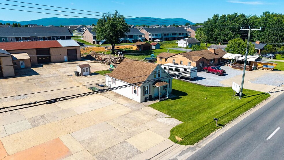 More Photos Of 3231 Stuarts Draft Hwy, Stuarts Draft Warehouse For Sale