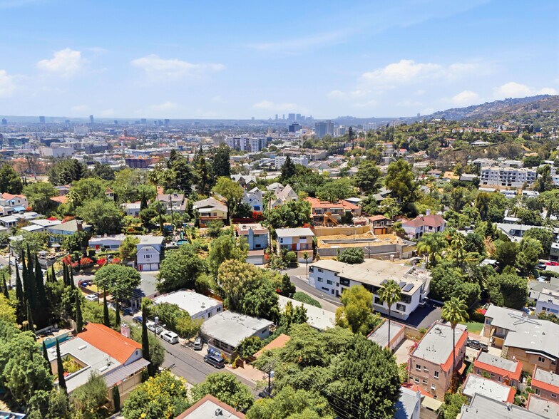 More Photos Of 2127 Vine St, Los Angeles Apartments For Sale