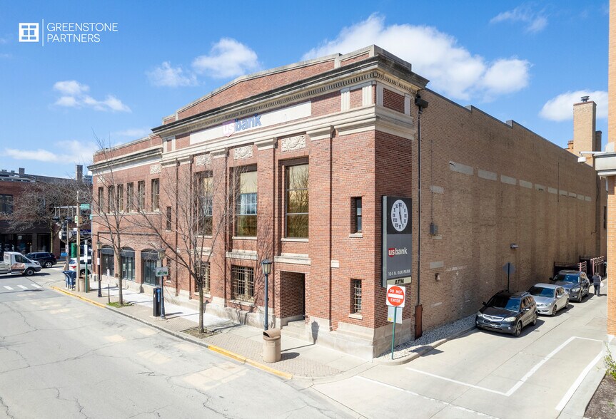 More Photos Of 104 N Oak Park Ave, Oak Park Office Residential For Lease