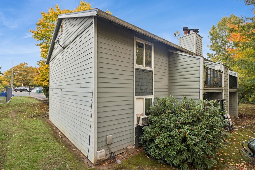 More Photos Of 12145 SW Gingham Ln, Beaverton Apartments For Sale