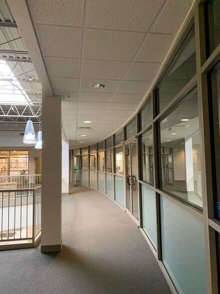 More Photos Of 2001 S First St, Champaign Office For Lease