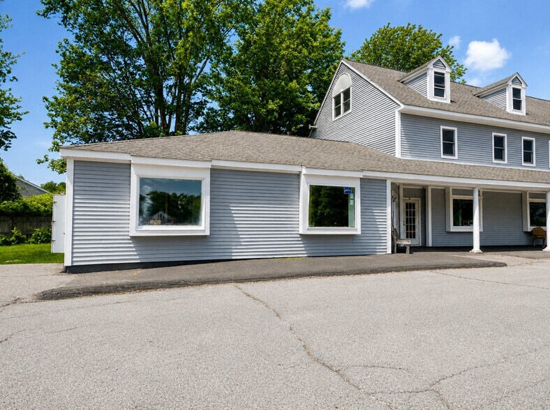 More Photos Of 952 Rte 1, Wells General Retail For Sale