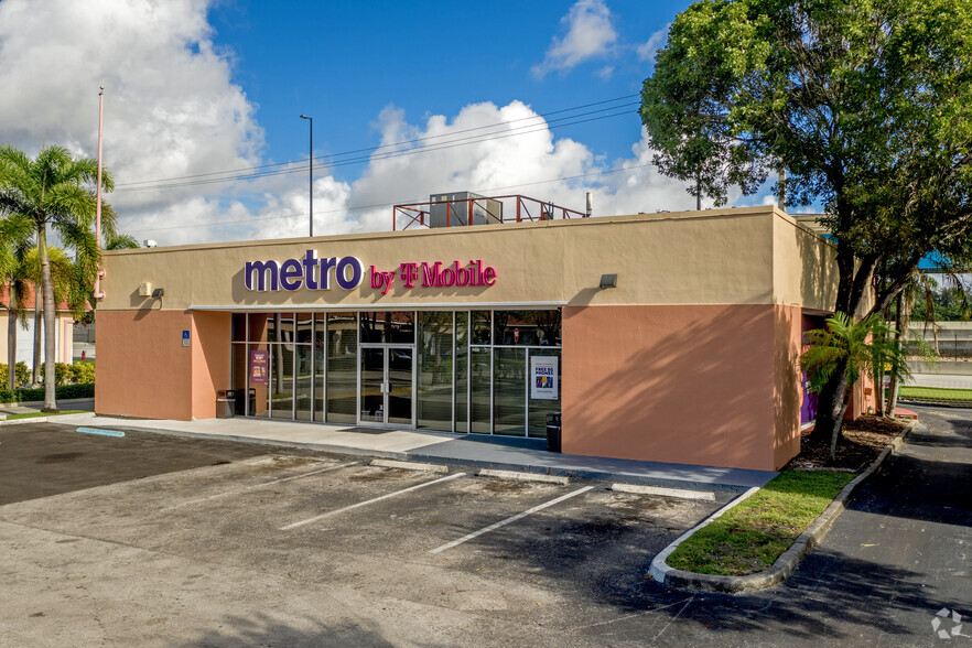 Primary Photo Of 9180 W State Road 84, Davie Freestanding For Lease