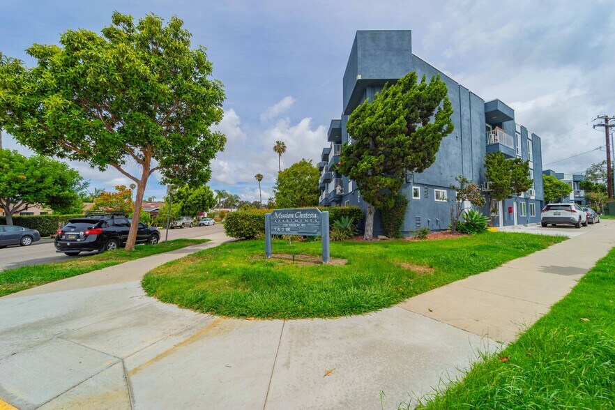 More Photos Of 2120 Mission Ave, San Diego Apartments For Sale