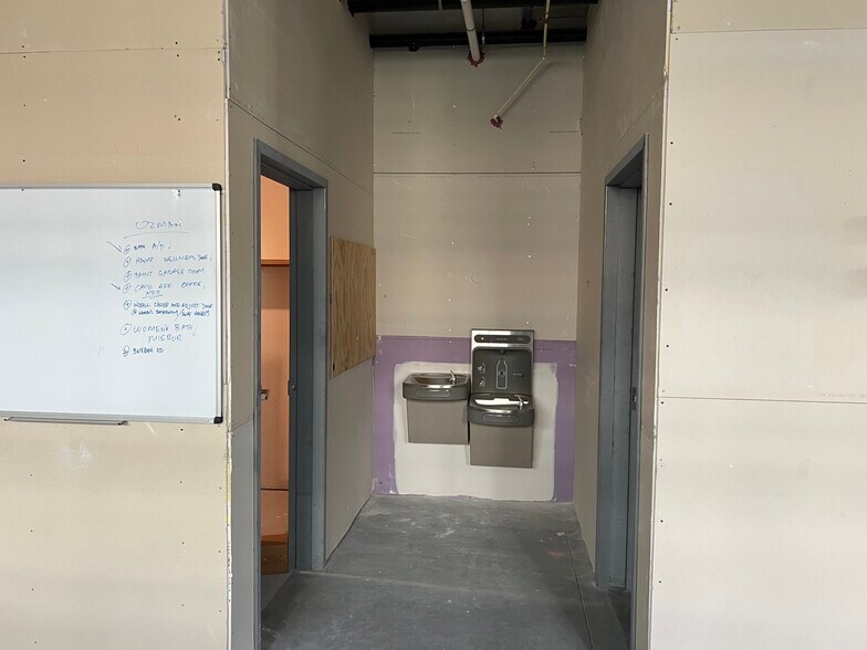 More Photos Of 609 2nd St, West Palm Beach Apartments For Lease