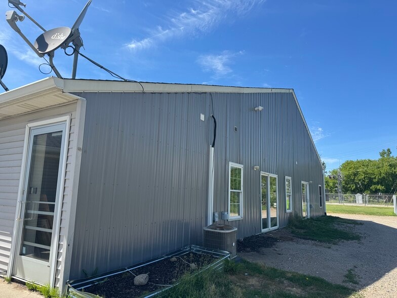 More Photos Of 7201 Maple Valley Rd, Brown City Apartments For Sale