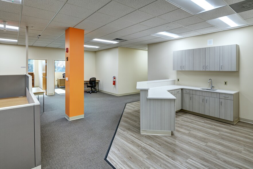 More Photos Of 4365 Route 1 S, Princeton Office For Lease