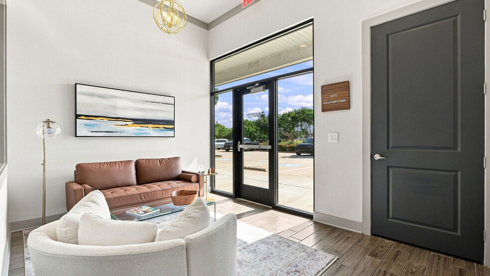 More Photos Of 1312 W Exchange Pky, Allen Medical For Sale