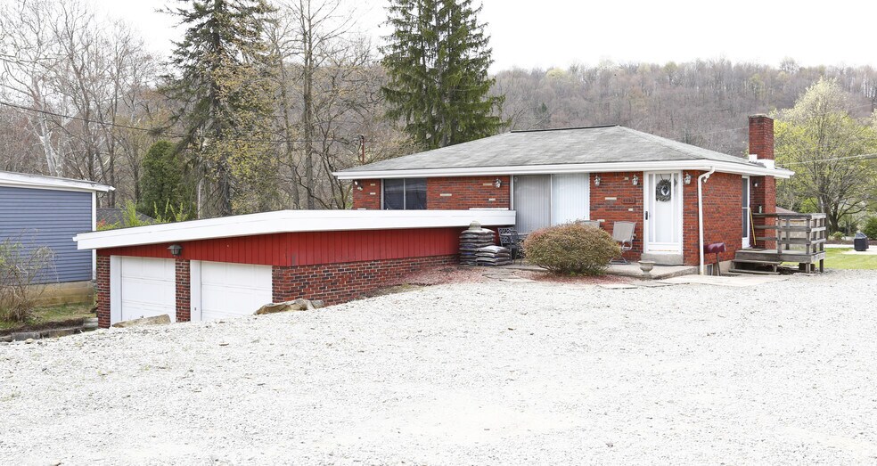 Primary Photo Of 4093 Charles St, Murrysville Industrial For Sale