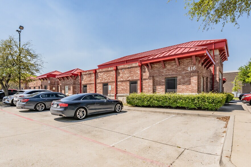 More Photos Of 416 Village Dr, Murphy Medical For Lease