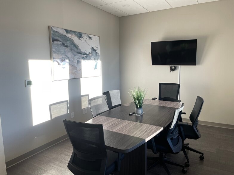 More Photos Of 2967 Oak Run Pky, New Braunfels Office For Lease