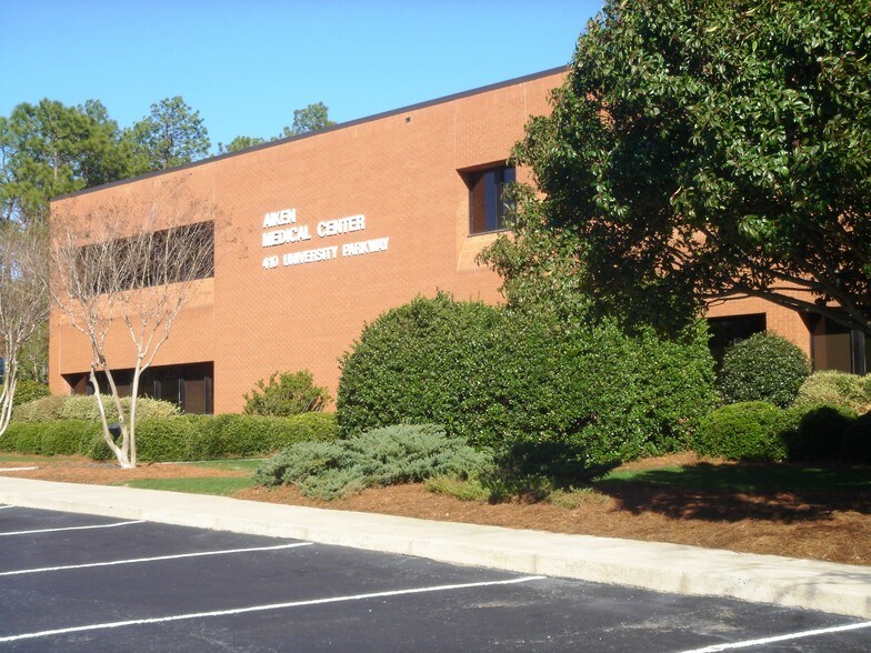 More Photos Of 410 University Pky, Aiken Medical For Lease