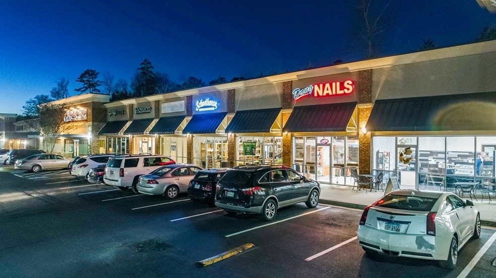 More Photos Of 800 Whitlock Ave, Marietta Unknown For Lease