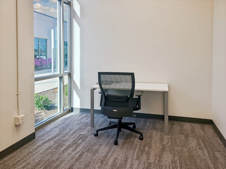 More Photos Of 12709 E Mirabeau Pky, Spokane Valley Coworking Space