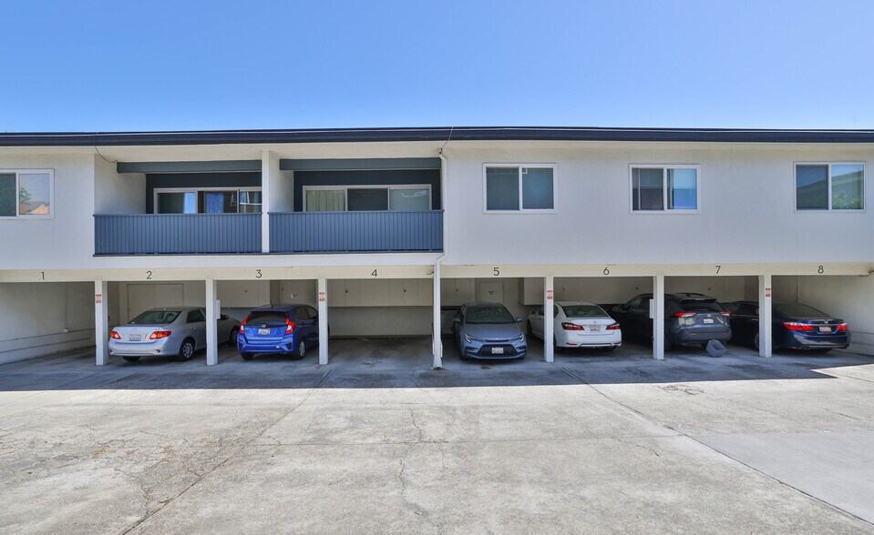More Photos Of 631 Masonic Way, Belmont Apartments For Sale