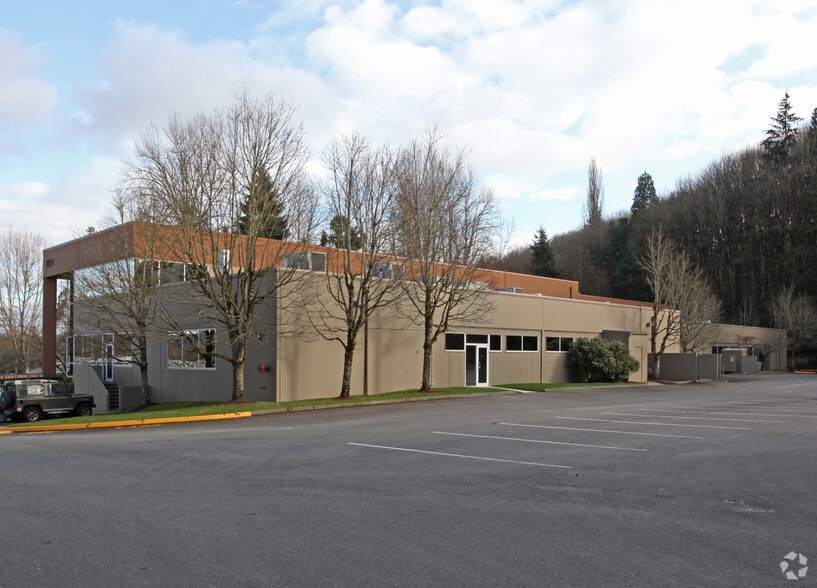 More Photos Of 12314-12324 134th Ct NE, Redmond Unknown For Lease