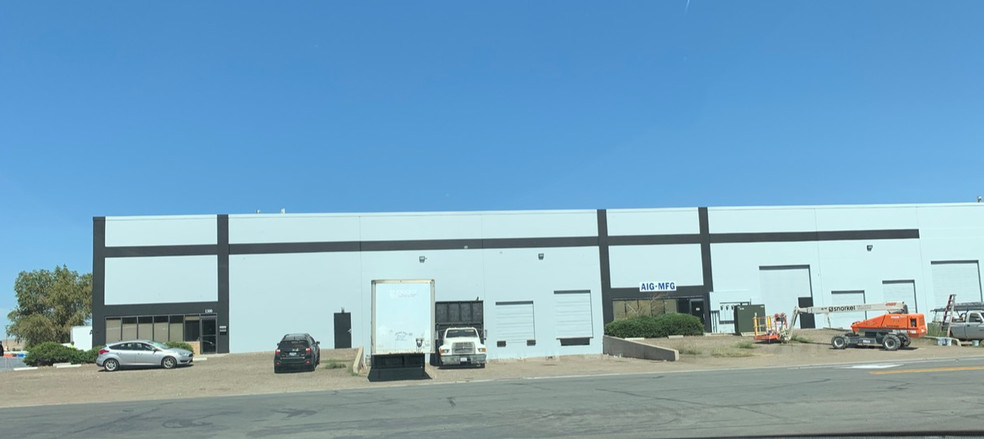 Primary Photo Of 1300-1320 E Glendale Ave, Sparks Warehouse For Lease