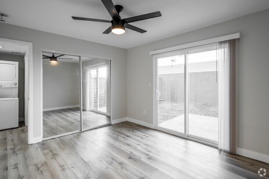 More Photos Of 2011-2013 Charle St, Costa Mesa Apartments For Sale