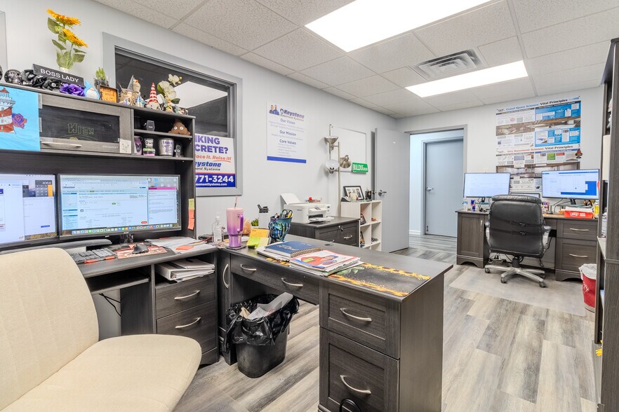 More Photos Of 205 31st St, Mckeesport Manufacturing For Sale