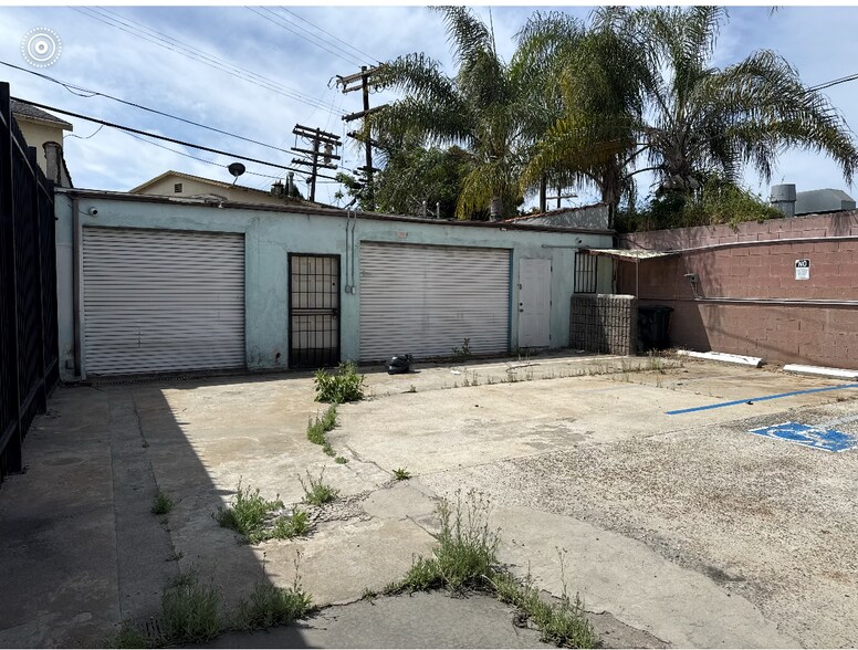 More Photos Of 5660 W Venice Blvd, Los Angeles General Retail For Lease