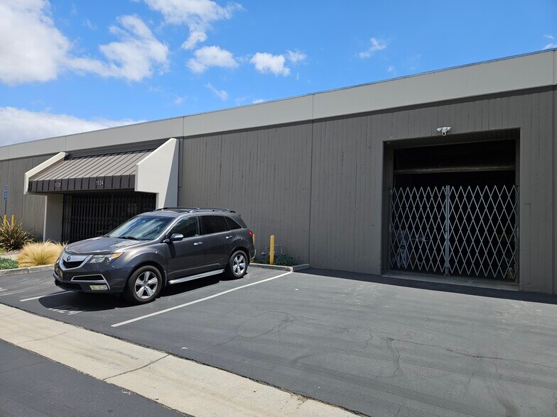 More Photos Of 1116-1124 E Valencia Dr, Fullerton Research And Development For Lease